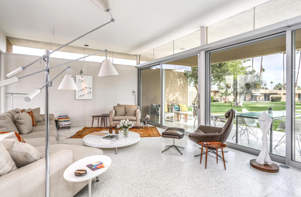 1202 Sandpiper Street