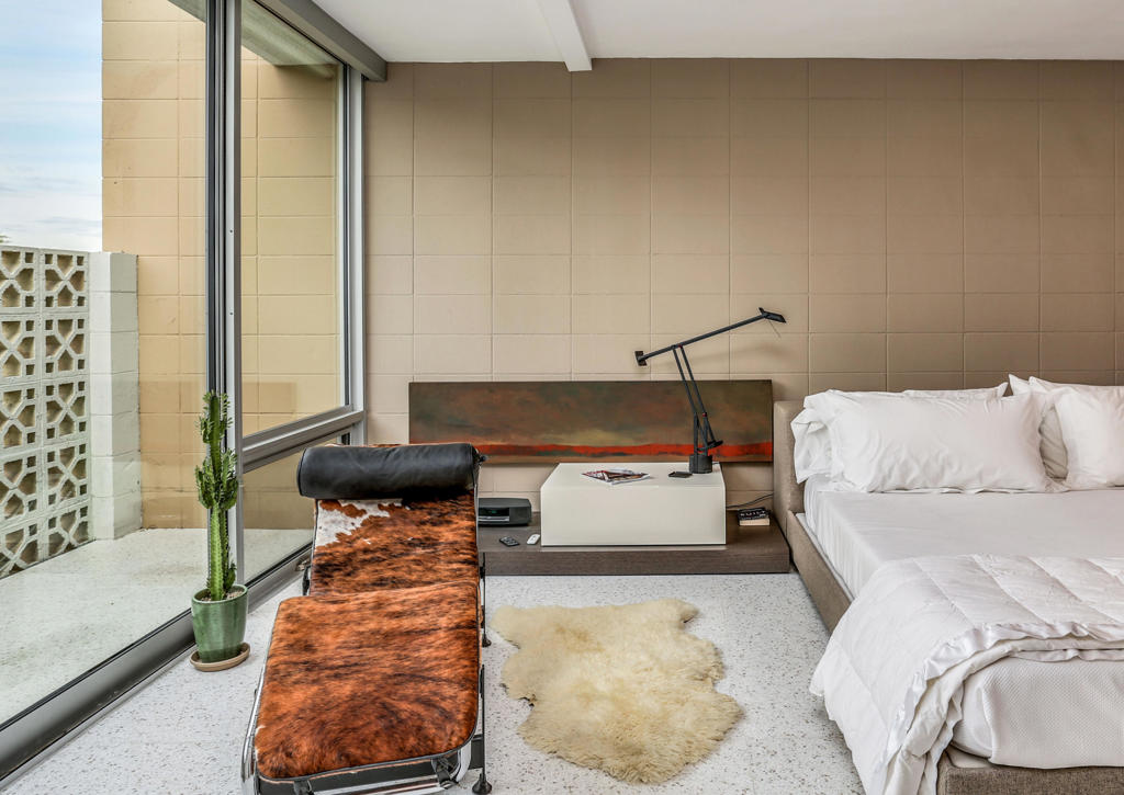 1202 Sandpiper Street