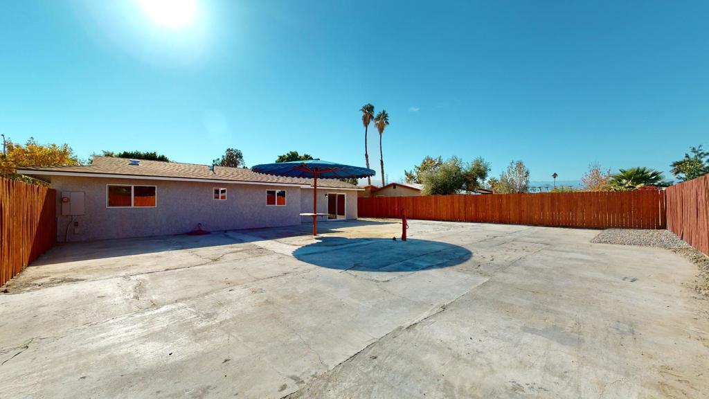 82812 Charlestown Avenue