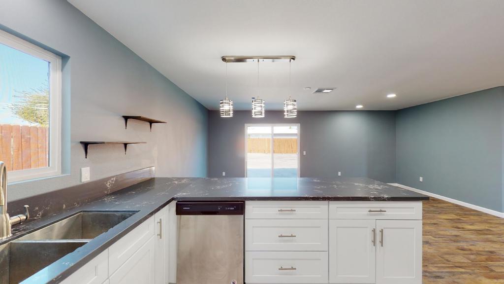 82812 Charlestown Avenue