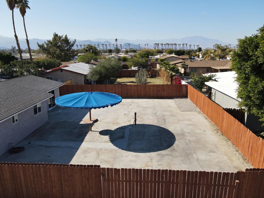 82812 Charlestown Avenue