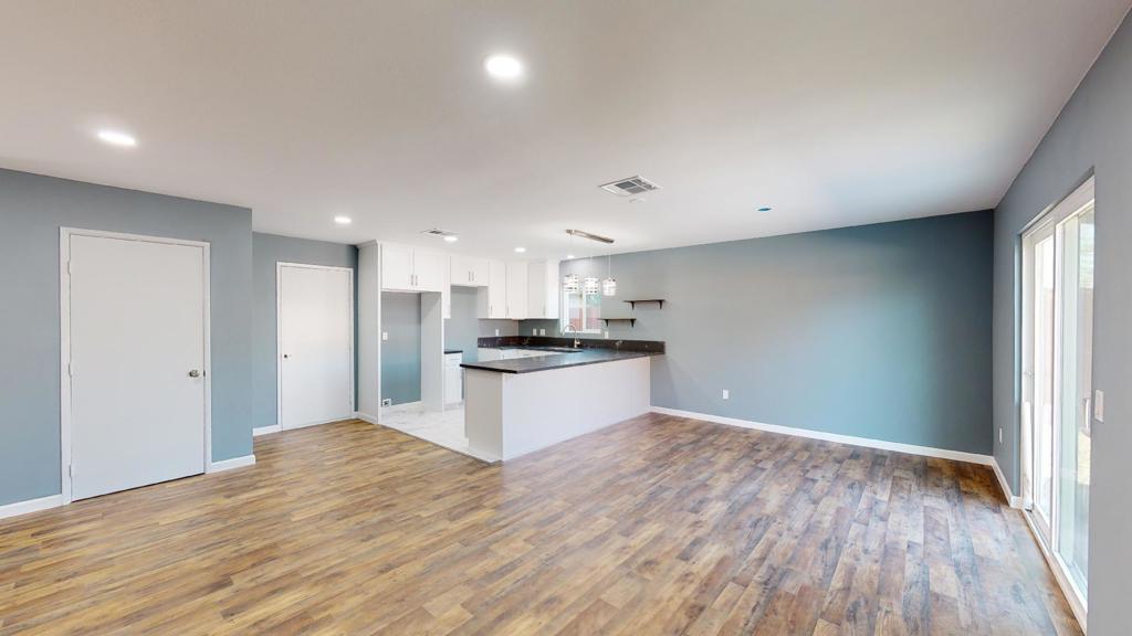 82812 Charlestown Avenue