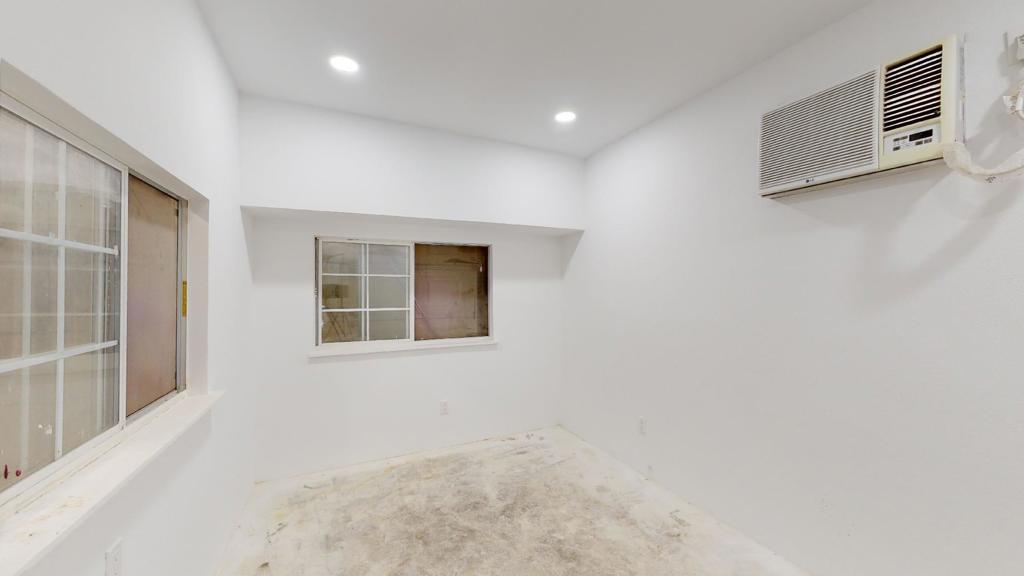 82812 Charlestown Avenue