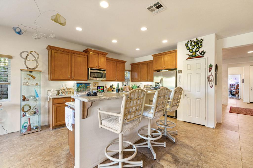 82574 Yuba River Court