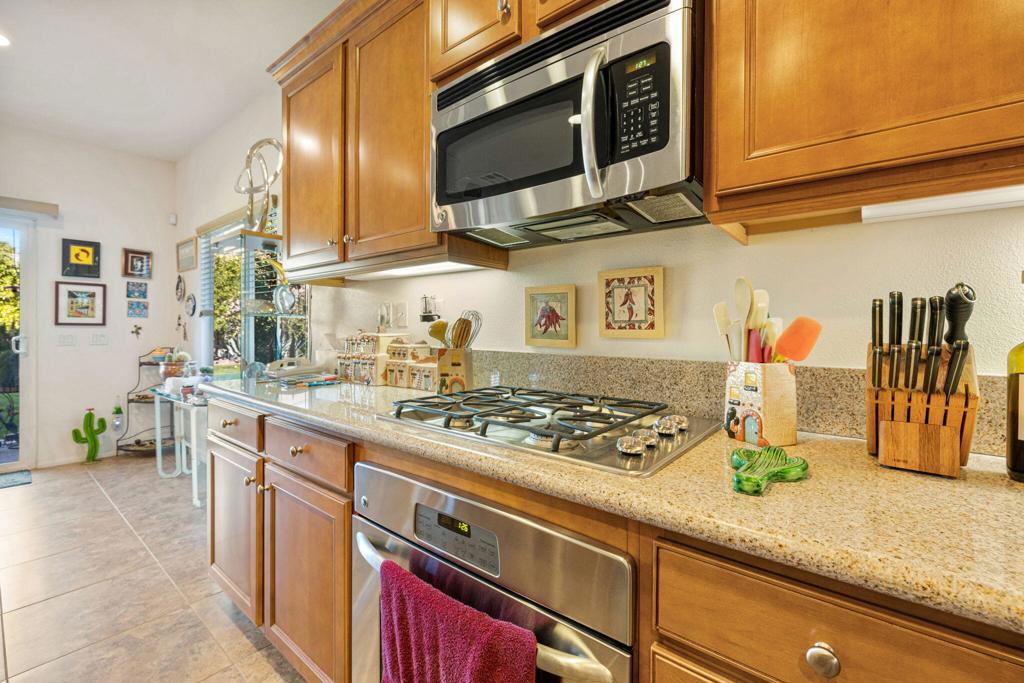 82574 Yuba River Court