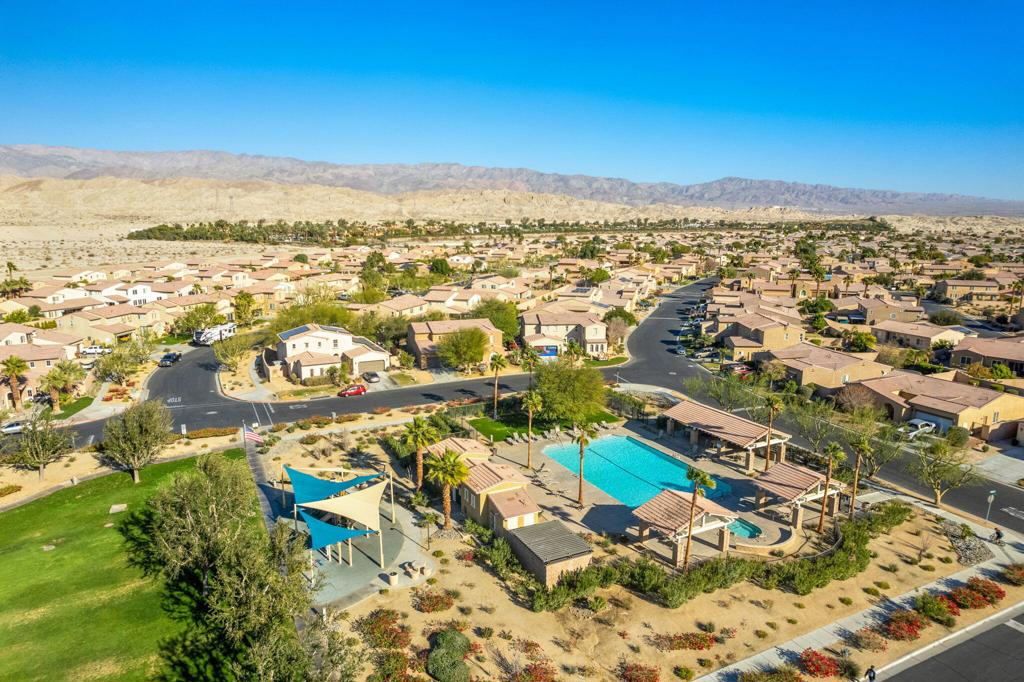 82574 Yuba River Court