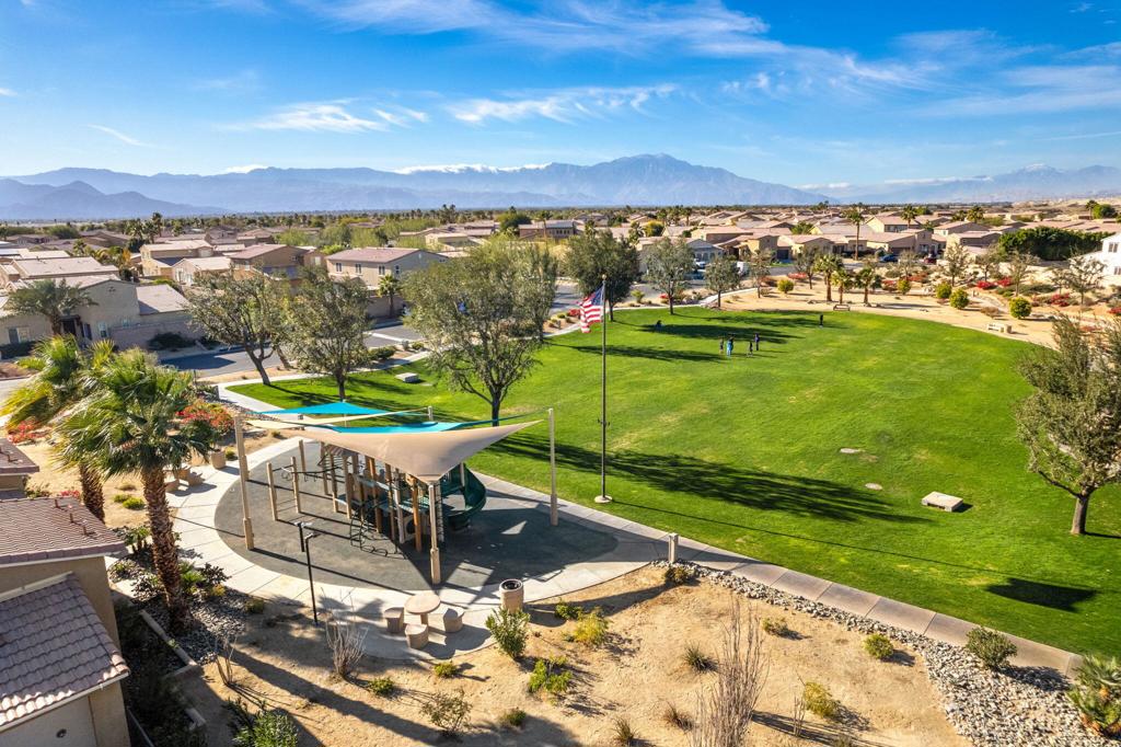 82574 Yuba River Court