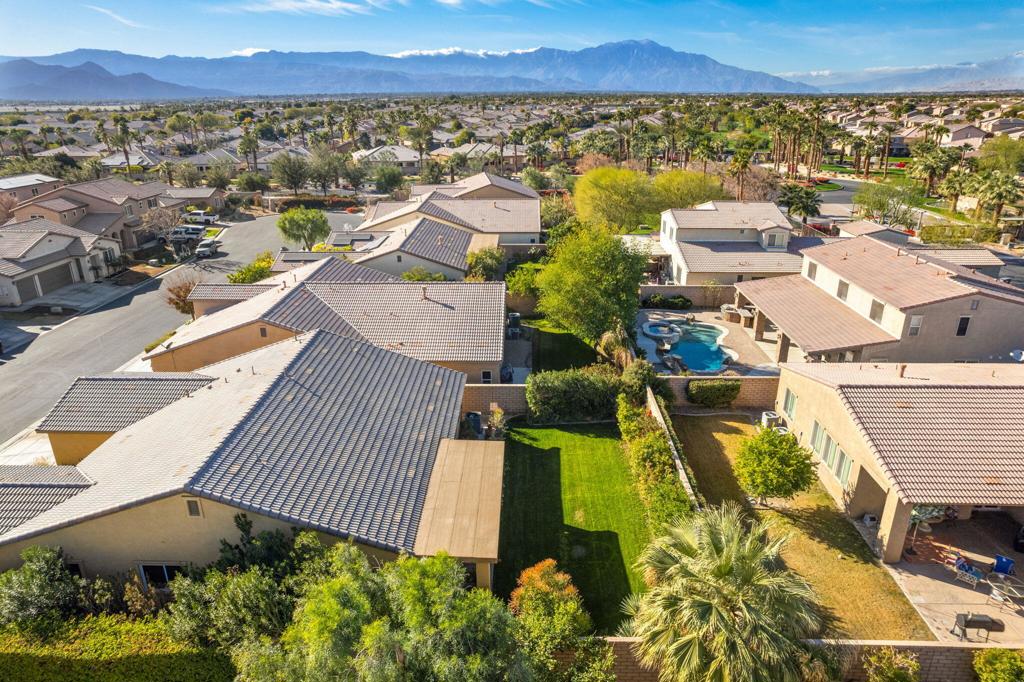 82574 Yuba River Court