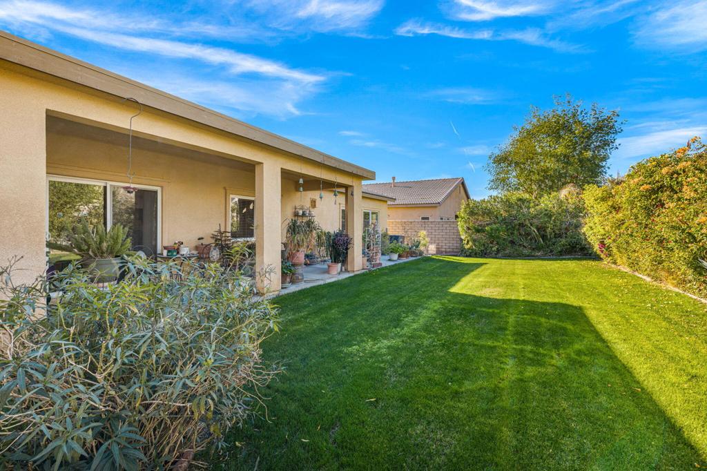 82574 Yuba River Court