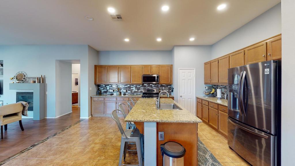 40682 Waucoba Street