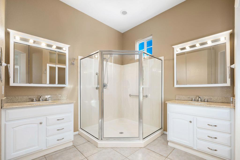 44014 Royal Troon Drive