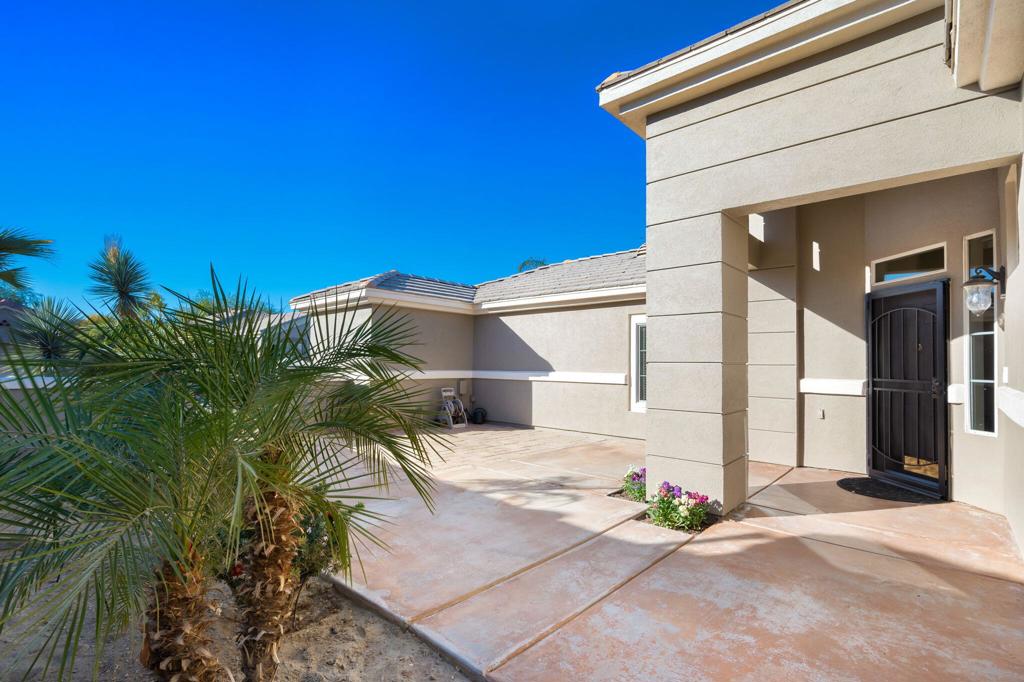 44014 Royal Troon Drive