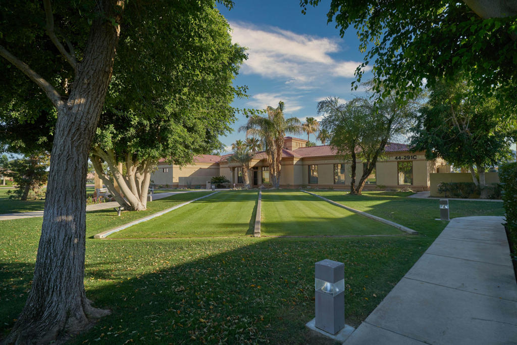 44014 Royal Troon Drive