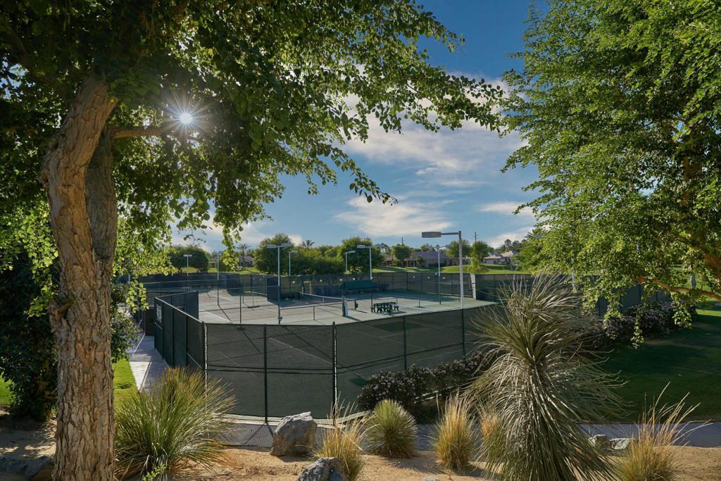 44014 Royal Troon Drive