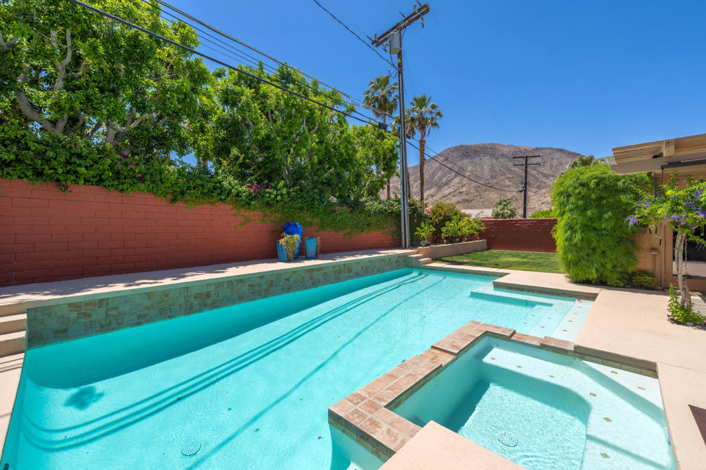 72555 Hedgehog Street