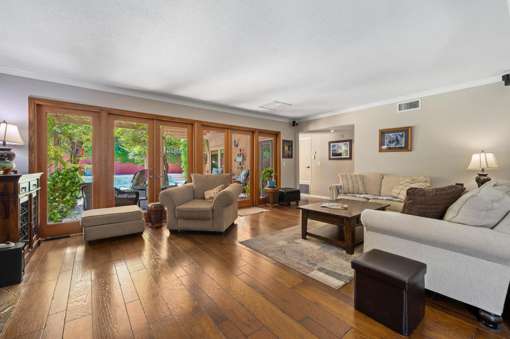 72555 Hedgehog Street