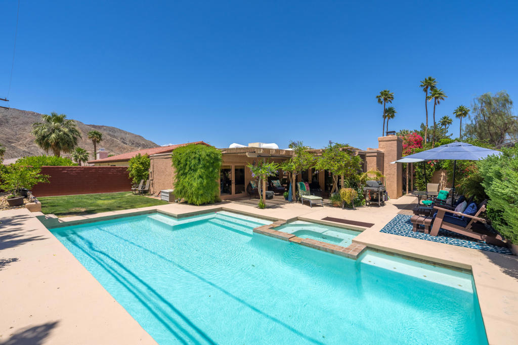 72555 Hedgehog Street