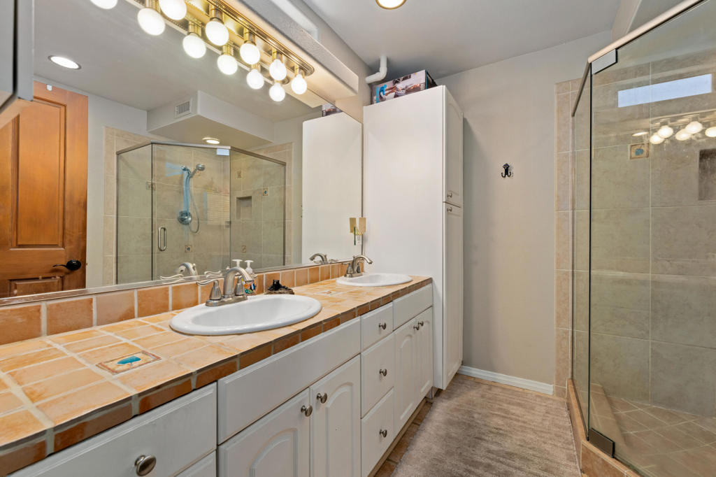 72555 Hedgehog Street