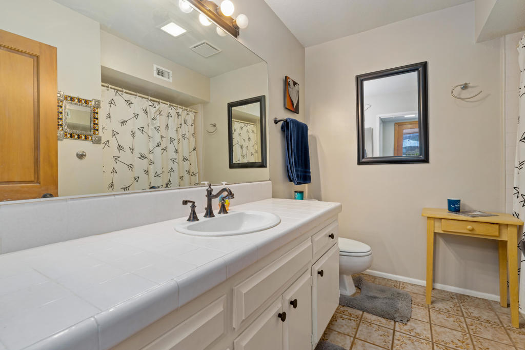 72555 Hedgehog Street