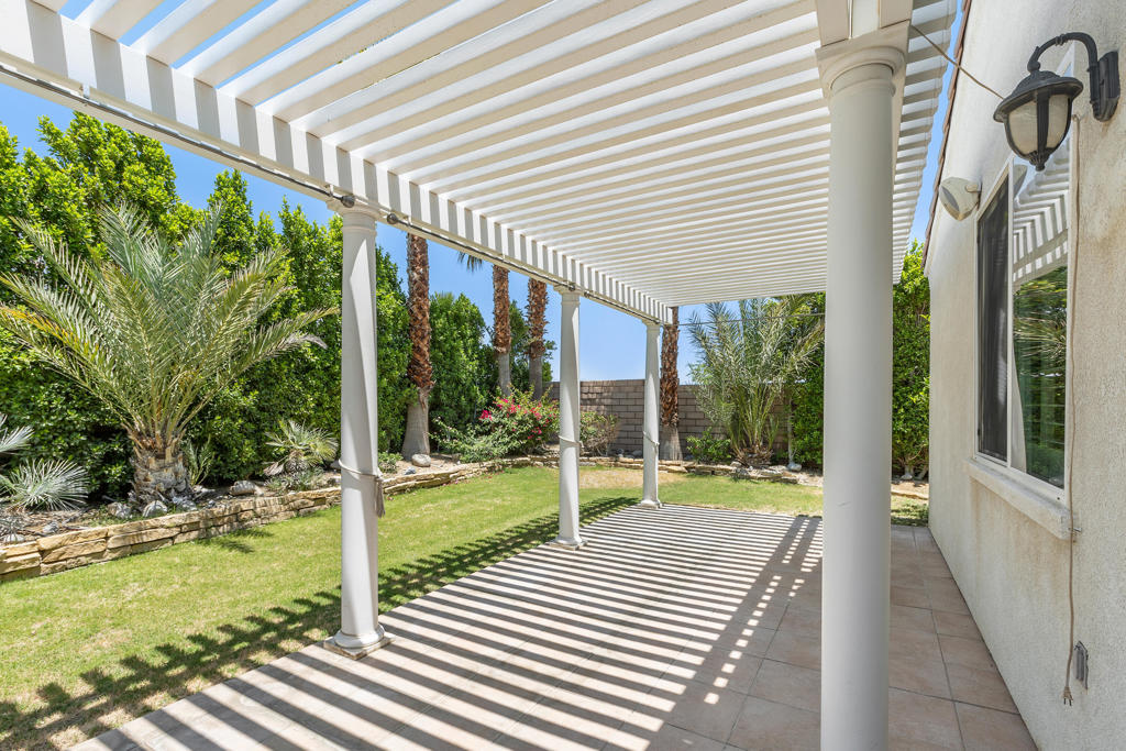 2682 Desert Breeze Way