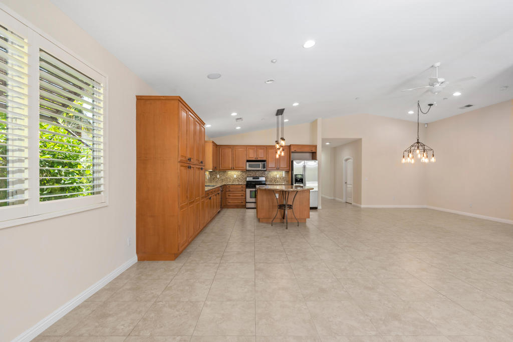 2682 Desert Breeze Way