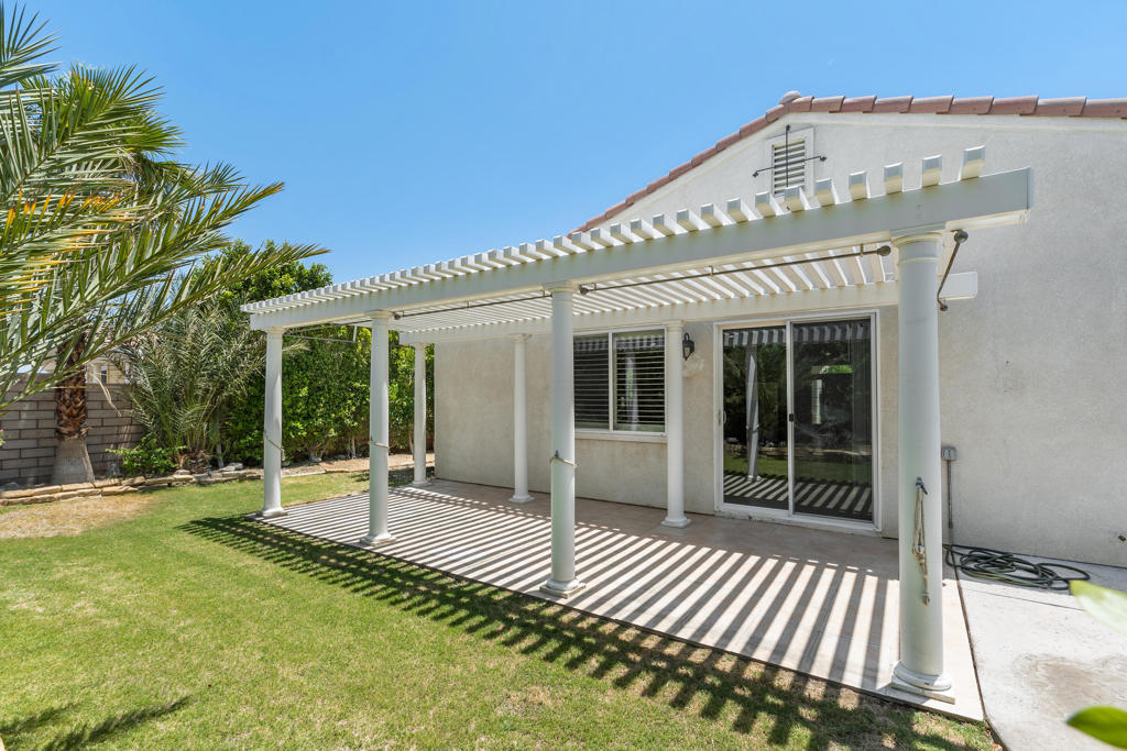 2682 Desert Breeze Way