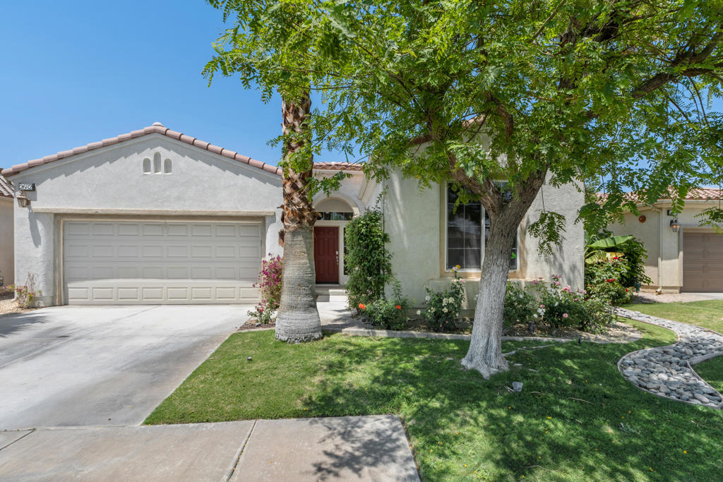 2682 Desert Breeze Way