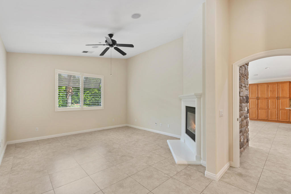 2682 Desert Breeze Way