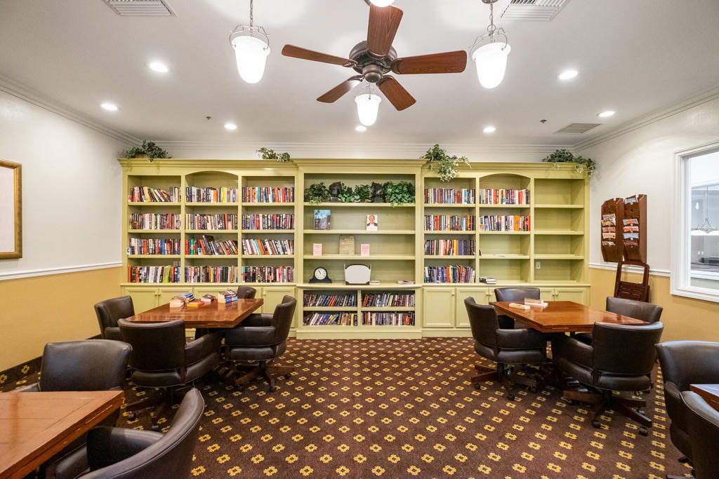 2682 Desert Breeze Way