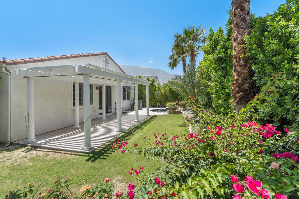 2682 Desert Breeze Way