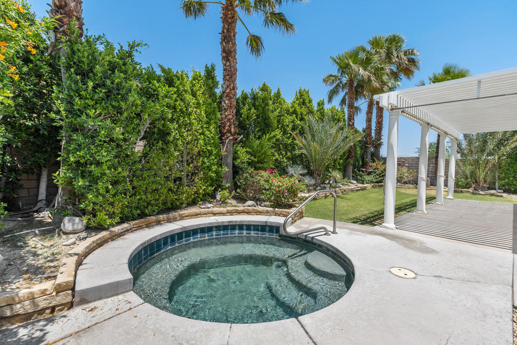 2682 Desert Breeze Way