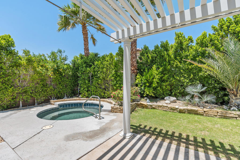 2682 Desert Breeze Way