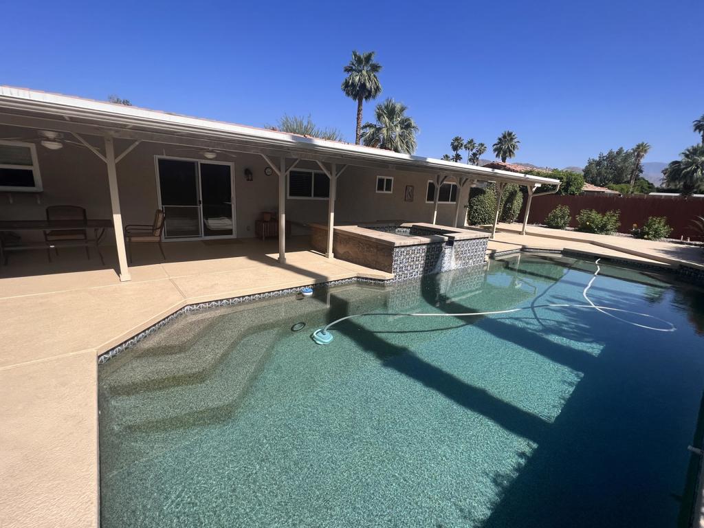 43235 Silk Tree Lane