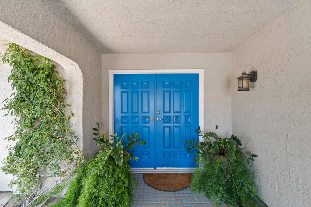 43235 Silk Tree Lane