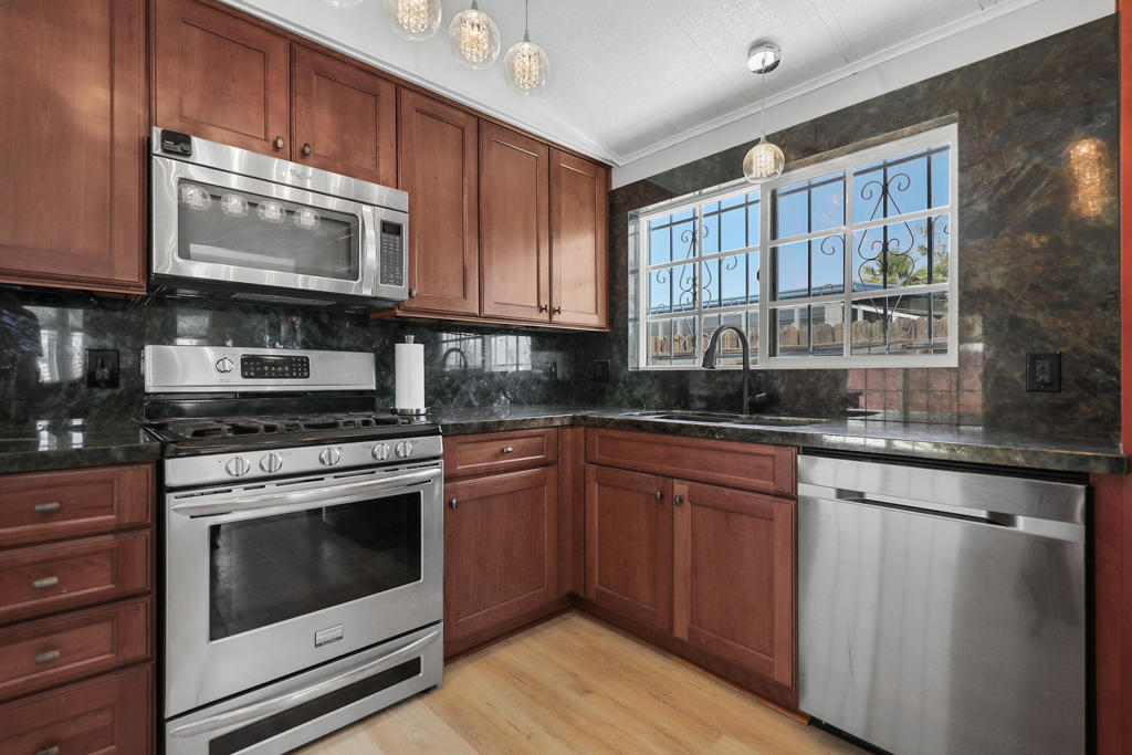 33261 Westchester Drive