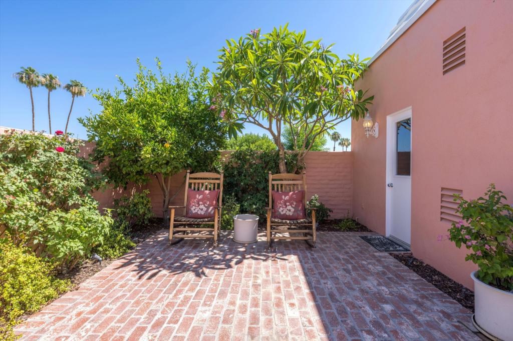 47434 Medina Drive W