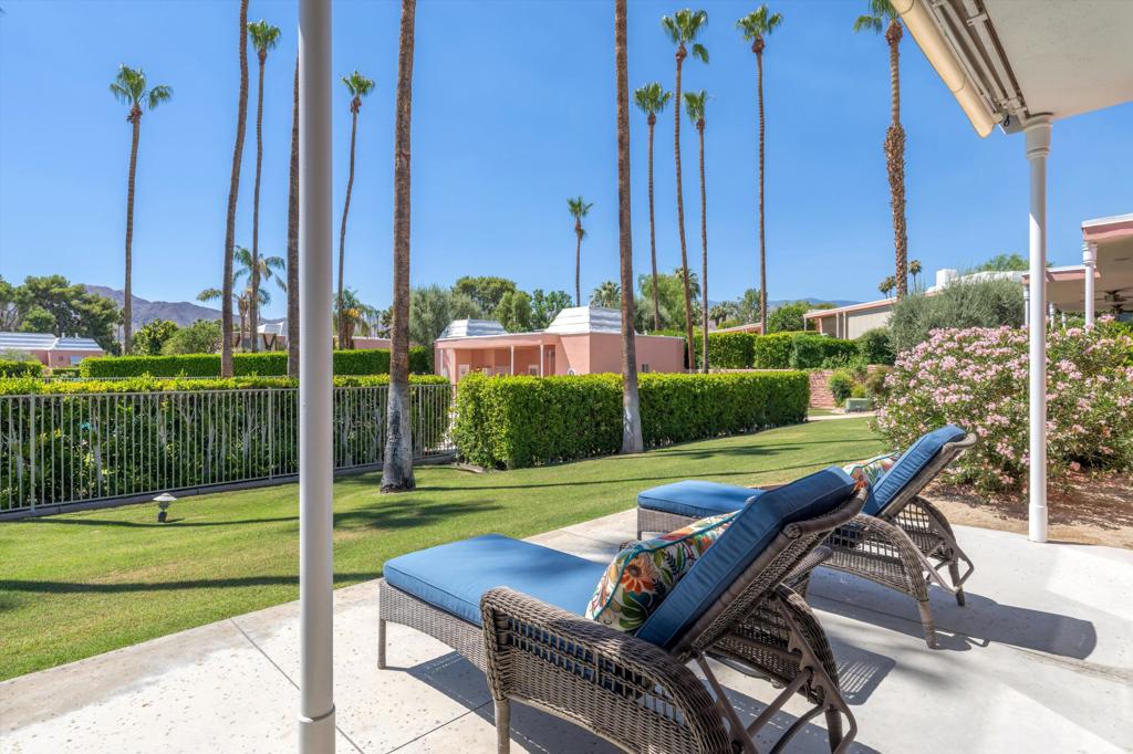 47434 Medina Drive W