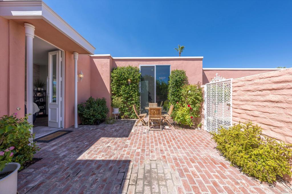 47434 Medina Drive W