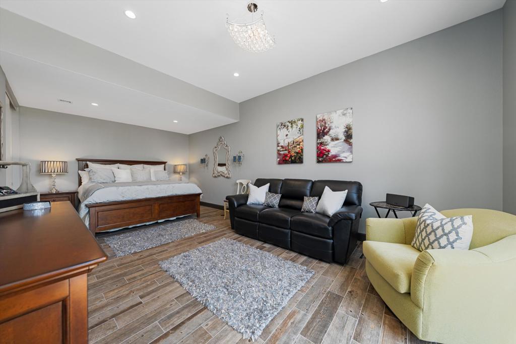 47434 Medina Drive W