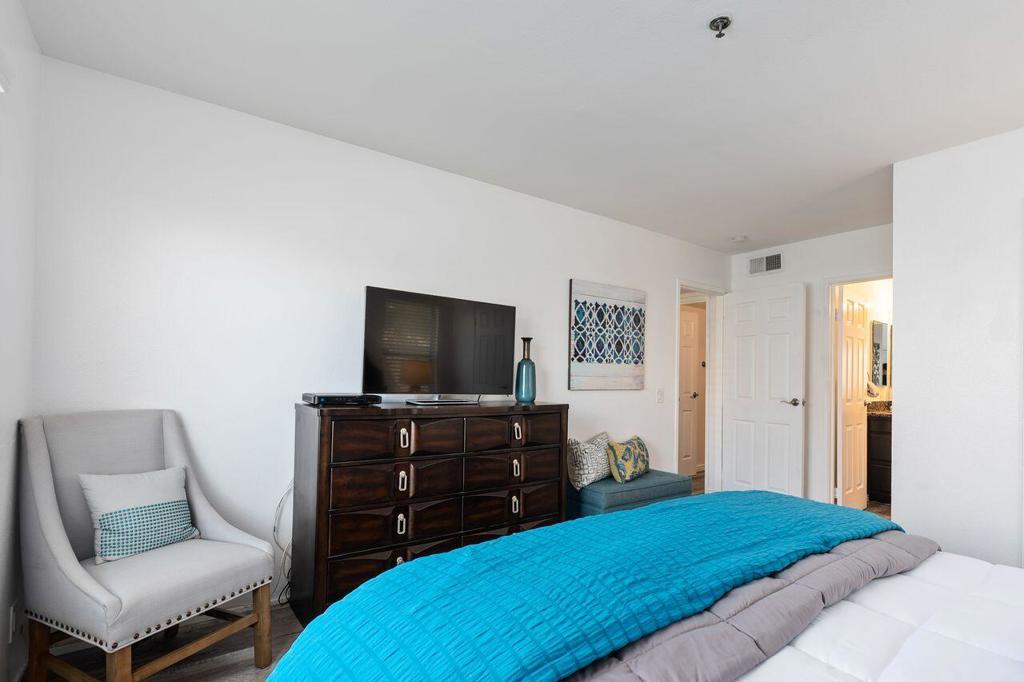 43376 Cook Street 156