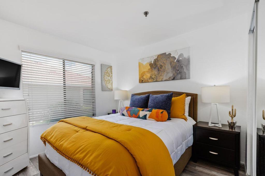 43376 Cook Street 156