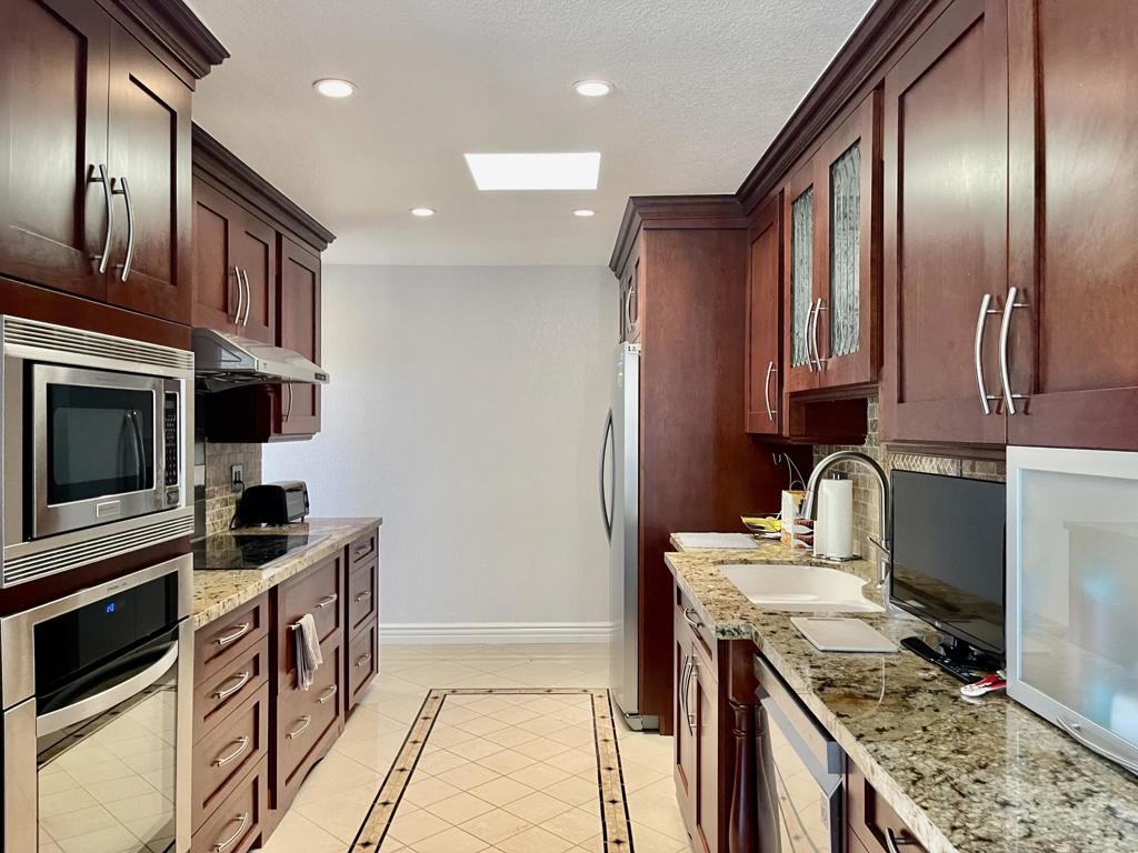 715 Sandpiper Street