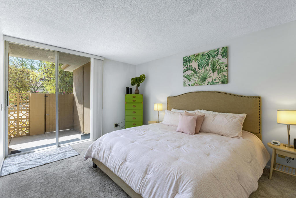 1211 Sandpiper Street