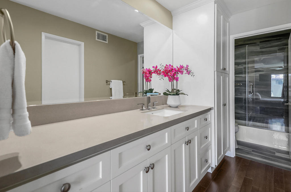 2170 S Palm Canyon Drive 19