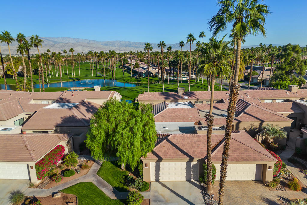 39242 Gladiolus Lane