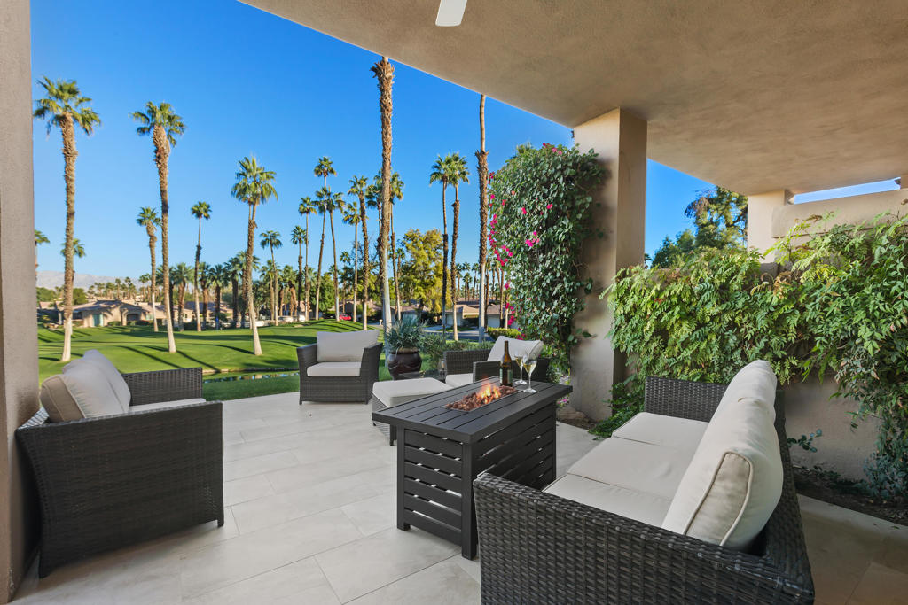 39242 Gladiolus Lane