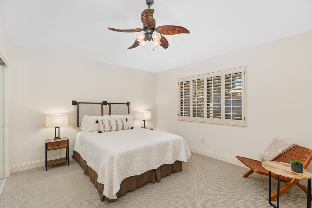 39242 Gladiolus Lane