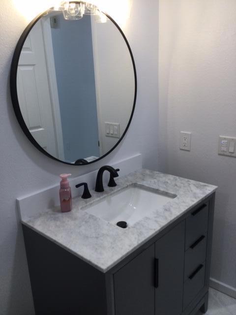 77707 Calle Las Brisas S