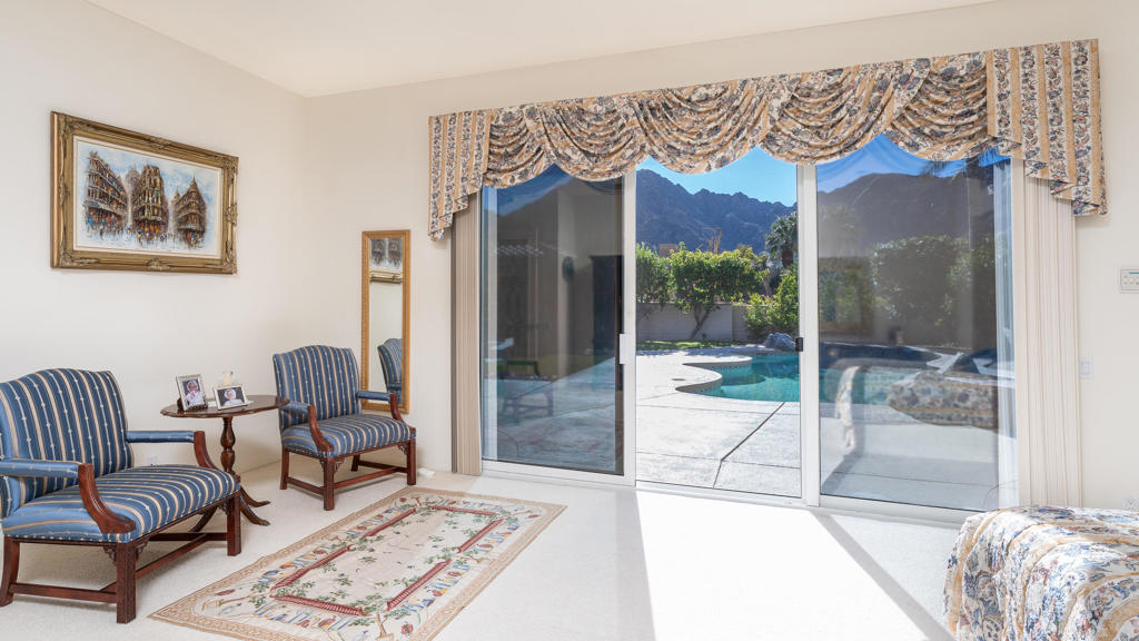 77290 Black Mountain Trail