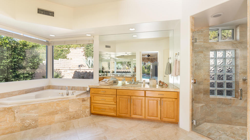 77290 Black Mountain Trail